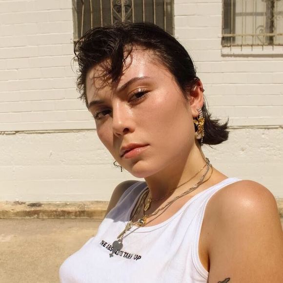 Meet your Posher, Mimi - Picture 1 of 1